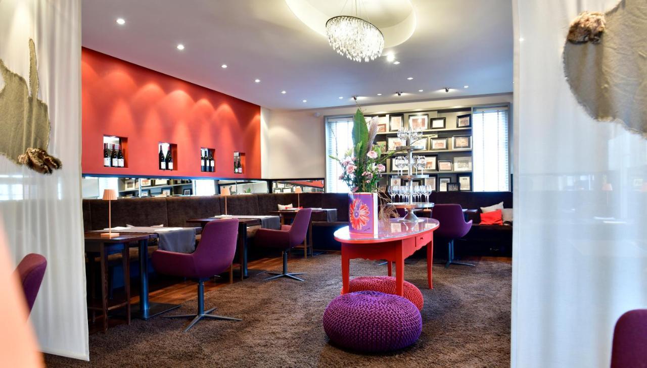 Villa Mittermeier, Hotellerie & Restaurant Ротенбург-на-Таубері Екстер'єр фото